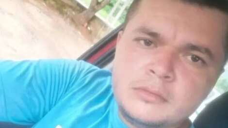 homem-e-morto-a-tiros-na-frente-da-casa-da-ex-companheira,-na-grande-fortaleza