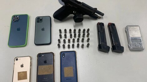 policia-prende-suspeitos-de-trafico-de-drogas-e-comercio-ilegal-de-armas-em-fortaleza