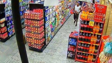 bandidos-se-passam-por-clientes-e-furtam-produtos-em-supermercado-no-bairro-antonio-bezerra