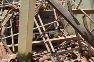 motorista-bate-em-pilar-de-comercio-e-derruba-telhado-no-ceara;-crianca-fica-ferida