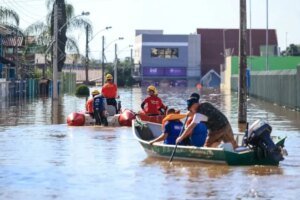 ceara-vai-enviar-66-toneladas-de-alimentos-para-vitimas-das-enchentes-no-rio-grande-do-sul