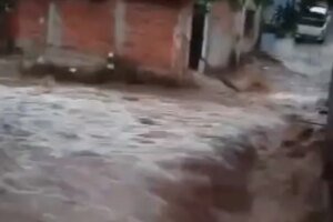 chuvas-causam-inundacoes-nas-proximidades-do-rio-gaviao,-na-grande-fortaleza