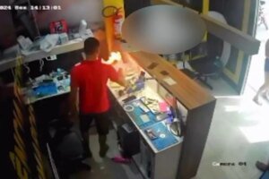 bateria-de-celular-explode-durante-manutencao-em-assistencia-tecnica-no-interior-do-ceara;-video