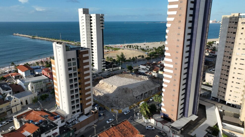 familia-dona-do-edificio-sao-pedro-vai-a-justica-pedindo-posse-do-terreno