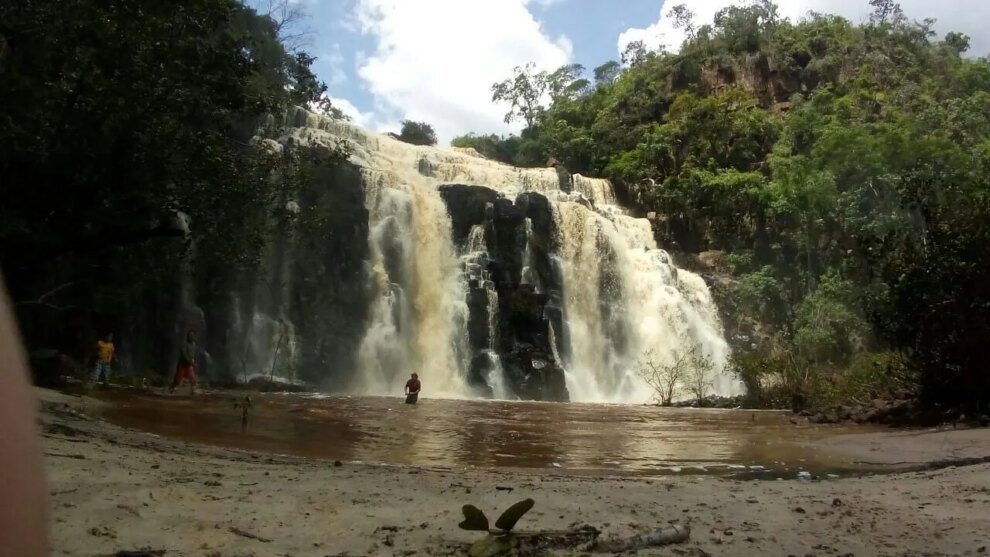 maranhense-desaparece-em-cachoeira-na-divisa-do-ceara-com-o-piaui