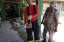 bombeiros-resgatam-jiboia-encontrada-por-vigilante-em-escola-de-maranguape,-no-ceara