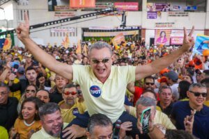 sarto-oficializa-candidatura-a-reeleicao-em-convencao-do-pdt:-“fortaleza-nao-pode-parar”