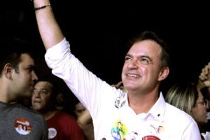 quem-e-fernando-santana,-candidato-do-pt-a-prefeitura-de-juazeiro-do-norte