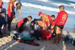 homem-morre-afogado-na-praia-do-futuro,-em-fortaleza