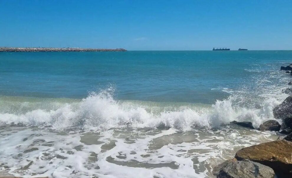 fortaleza-tem-18-praias-proprias-para-banho-neste-fim-de-semana,-aponta-semace