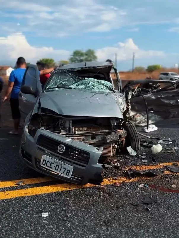 acidente:-motorista-fica-preso-as-ferragens-e-e-resgatado-apos-colisao-frontal-em-sobral/ce