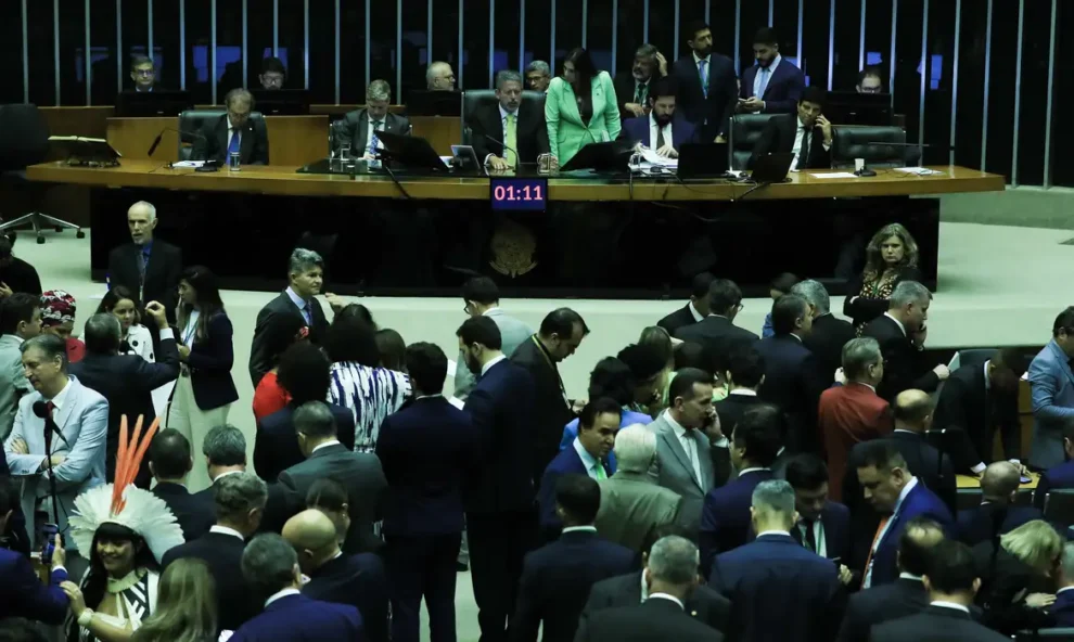 camara-revoga-novo-seguro-dpvat-e-limita-bloqueio-de-emendas-parlamentares