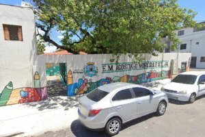 homem-e-baleado-na-cabeca-em-calcada-de-escola-na-barra-do-ceara,-em-fortaleza