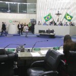 deputados-cearenses-aprovam-aumento-dos-proprios-salarios-para-quase-r$-35-mil