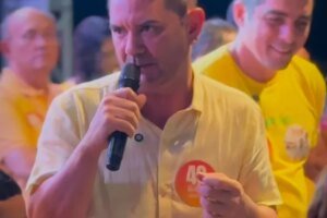 prefeito-eleito-de-choro/ce-e-vice-tem-posse-suspensa-pela-justica-e-presidente-da-camara-assume