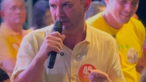 prefeito-eleito-de-choro/ce-e-vice-tem-posse-suspensa-pela-justica-e-presidente-da-camara-assume