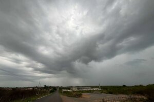 ceara-tem-alerta-de-chuvas-intensas-para-99-cidades-nesta-quarta-feira-(8)