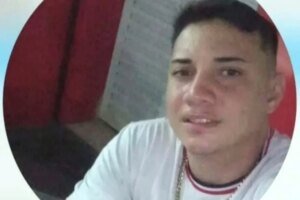 garcom-e-morto-a-tiros-em-restaurante-de-maranguape/ce-na-frente-da-esposa-e-da-filha