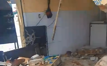 motorista-de-bmw-causa-acidente-em-pacatuba,-e-deixa-quatro-feridos