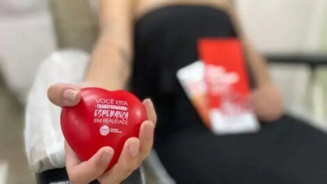 hemoce-recebe-110-mil-doacoes-em-2024,-o-maior-numero-dos-ultimos-30-anos