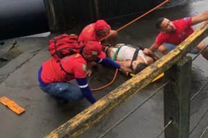 jovem-e-socorrida-apos-escorregar-a-beira-de-precipicio-ao-tirar-foto-no-acude-oros,-no-ceara