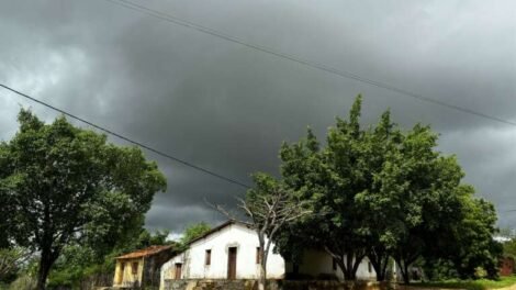 ceara-segue-sob-alerta-de-chuvas-intensas-e-ventos-fortes-pelo-terceiro-dia-consecutivo