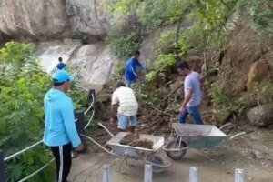 deslizamento-de-terra-interdita-principal-acesso-a-passarela-do-acude-cedro,-em-quixada