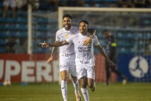ceara-vence-iguatu-e-assume-lideranca-do-grupo-a-no-campeonato-cearense