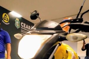 motociclista-de-aplicativo-recebe-segunda-moto-recuperada-pelo-programa-moto-segura 