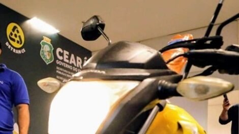 motociclista-de-aplicativo-recebe-segunda-moto-recuperada-pelo-programa-moto-segura 