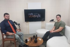 gabriel-biologia-aponta-divergencias-internas-no-psol-e-fala-sobre-relacao-com-pt