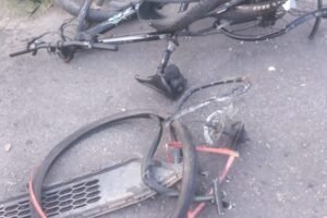 grupo-de-ciclistas-e-atropelado-por-carro-em-trecho-do-anel-viario,-na-grande-fortaleza