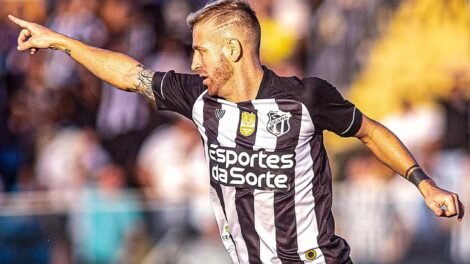 ceara-goleia-o-barbalha-por-5-a-0-e-avanca-para-a-semifinal-do-campeonato-cearense