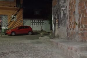 mulher-e-morta-com-tiros-na-cabeca-durante-a-madrugada-em-caucaia,-no-ceara