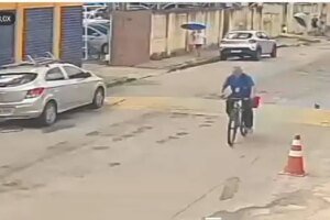 ladrao-com-farda-de-motorista-de-onibus-furta-bicicleta-em-fortaleza