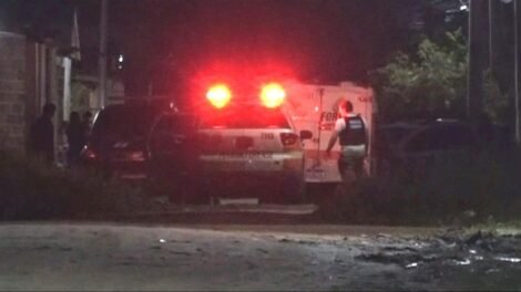 jovem-e-morto-a-tiros-apos-trio-em-carro-abordar-a-vitima-na-rua,-em-maranguape/ce