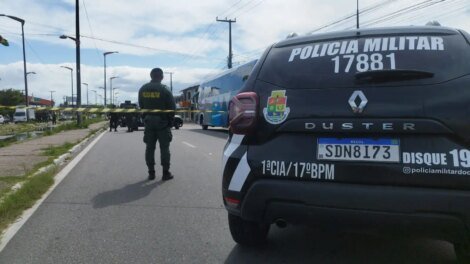 policial-fica-ferido-durante-confronto-entre-torcedores-do-ceara-e-fortaleza