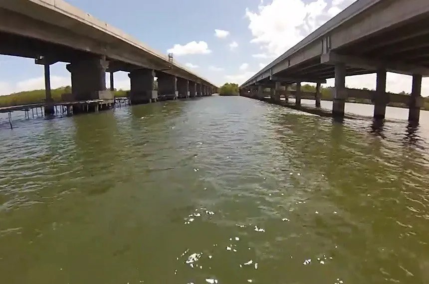 ponte-sobre-o-rio-jaguaribe,-em-aracati,-tem-restricao-de-trafego-para-manutencao