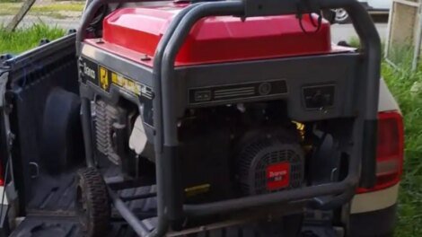 gerador-de-energia-avaliado-em-r$-50-mil-e-furtado-em-fortaleza