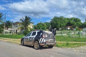 homem-e-chamado-por-comparsas-para-sair-e-acaba-morto-em-margem-de-estrada