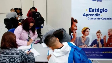 maratona-de-vagas-do-ciee-oferta-408-vagas-de-estagio-e-aprendizagem-em-fortaleza