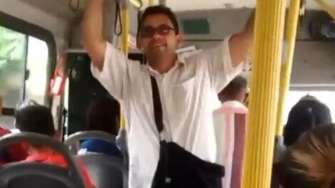 video:-preso-por-morte-de-jovem-de-quixeramobim-(ce)-ja-vendeu-produtos-em-onibus-de-fortaleza