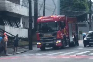 incendio-e-registrado-em-apartamento-na-aldeota,-em-fortaleza;-fogo-foi-controlado