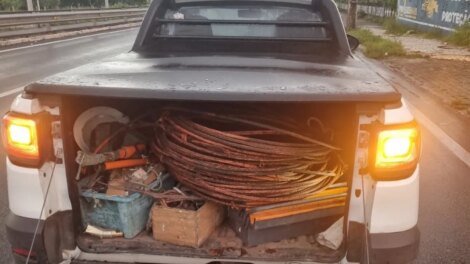 policia-militar-recupera-mais-de-400-kg-de-fios-furtados-por-grupo-criminoso-especializado