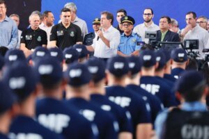 evandro-leitao-empossa-254-novos-guardas-municipais-e-anuncia-reforco-na-seguranca-de-fortaleza