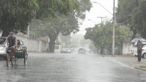 fortaleza-registra-74,2-milimetros-de-chuva-desde-a-meia-noite-desta-sexta-feira-(28)