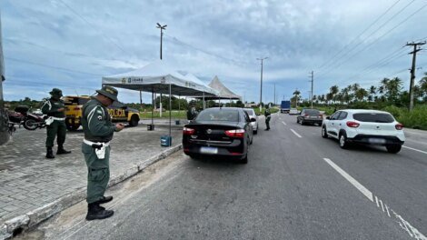 operacao-carnaval-2025-comeca-no-ceara-com-efetivo-de-525-policiais-nas-rodovias-estaduais