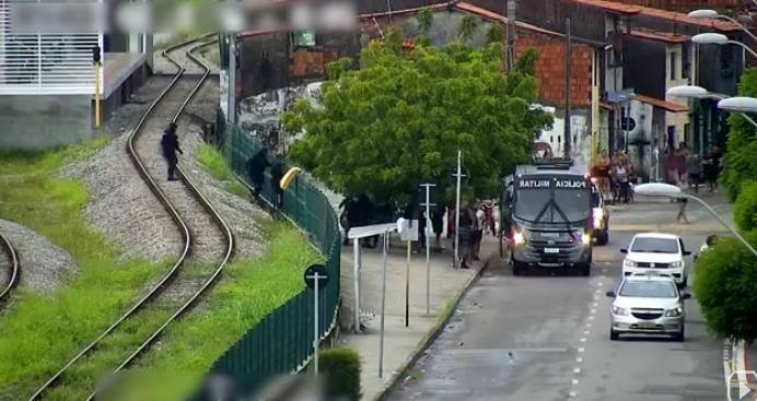 briga-de-torcidas-termina-com-16-detidos-entre-adultos-e-adolescentes-em-fortaleza