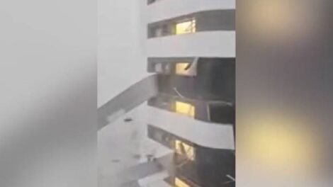 chuva-com-granizo-em-sp-arranca-fachada-de-predio,-mata-um-e-deixa-170-mil-sem-luz