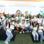 mais-de-5-mil-estudantes-do-litoral-norte-do-ceara-recebem-tablets 